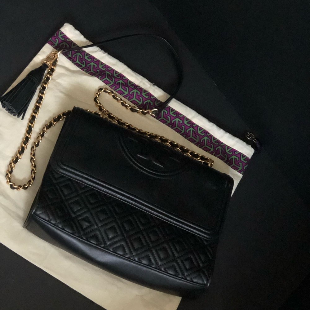 XX SOLD XX Fleming convertible Tory Burch shoulder bag - Picture 2 of 8
